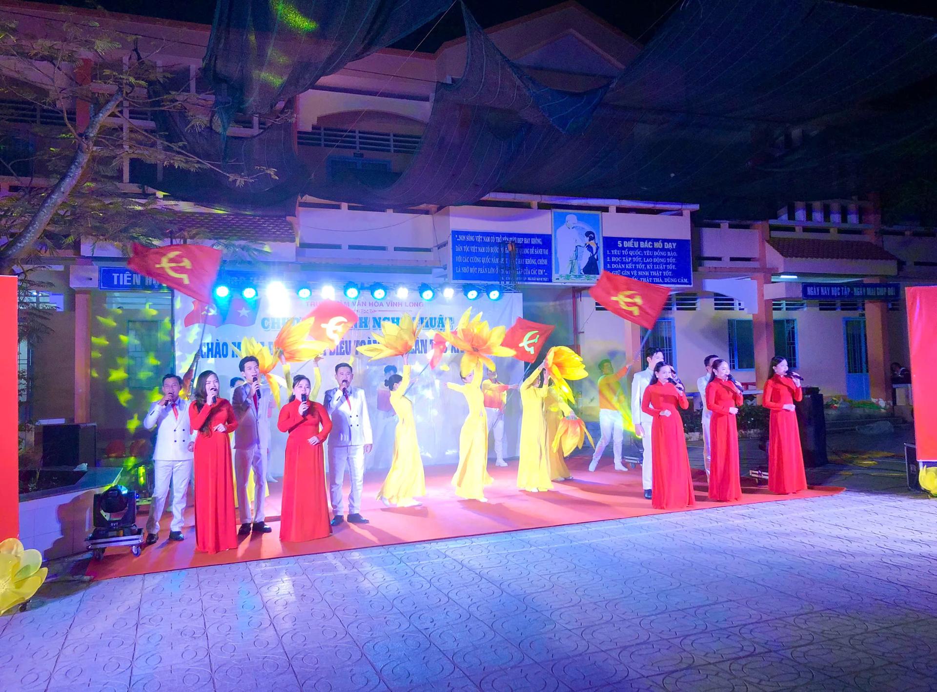 UBND phường Thanh Đức thông báo tổ chức chương trình nghệ thuật phục vụ cơ sở chào mừng Đại hội đại biểu toàn quốc lần thứ XIV của Đảng